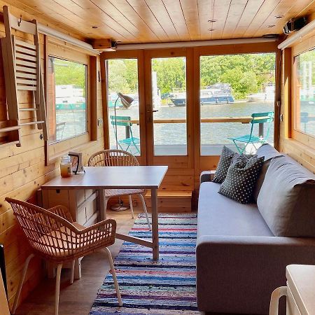 Hotel Houseboat Ginger Prag Exterior foto